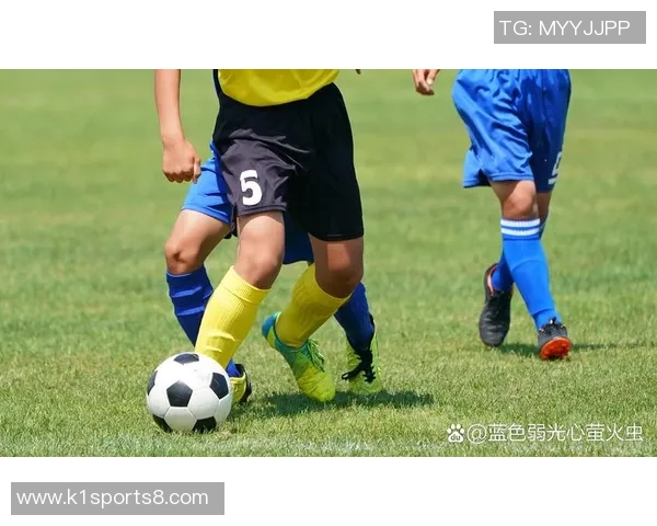 足球表皮的秘密揭示了运动员表现与球场技术的深刻联系与影响